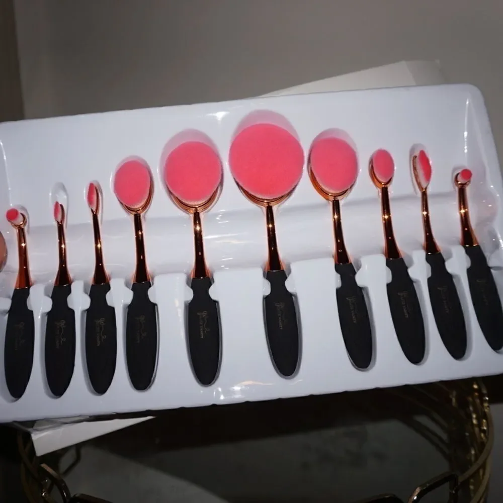 Pink & Rose Gold 10 piece Oval Brushes